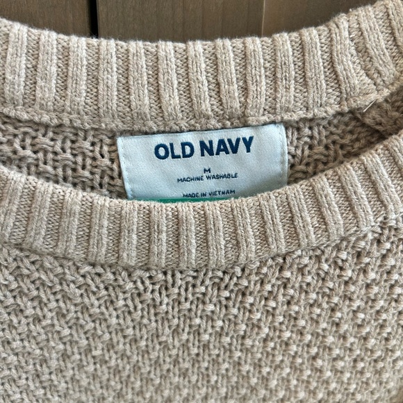 Old Navy Beige Round Neck Knit Sweater - Picture 4 of 4